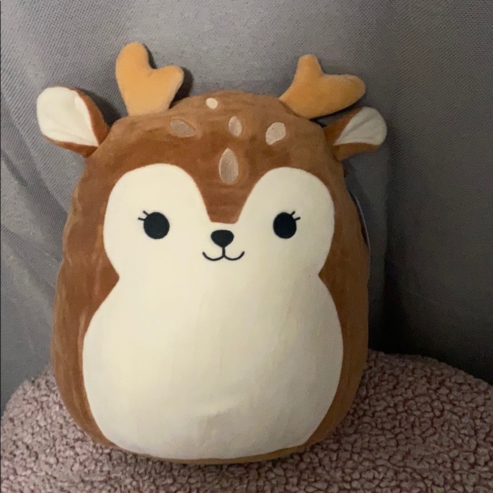 Dawn the Fawn squishmallow 12 inches!!